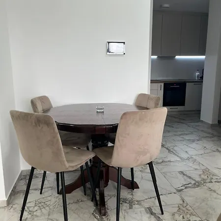 Lux Rose 2 80m2 *